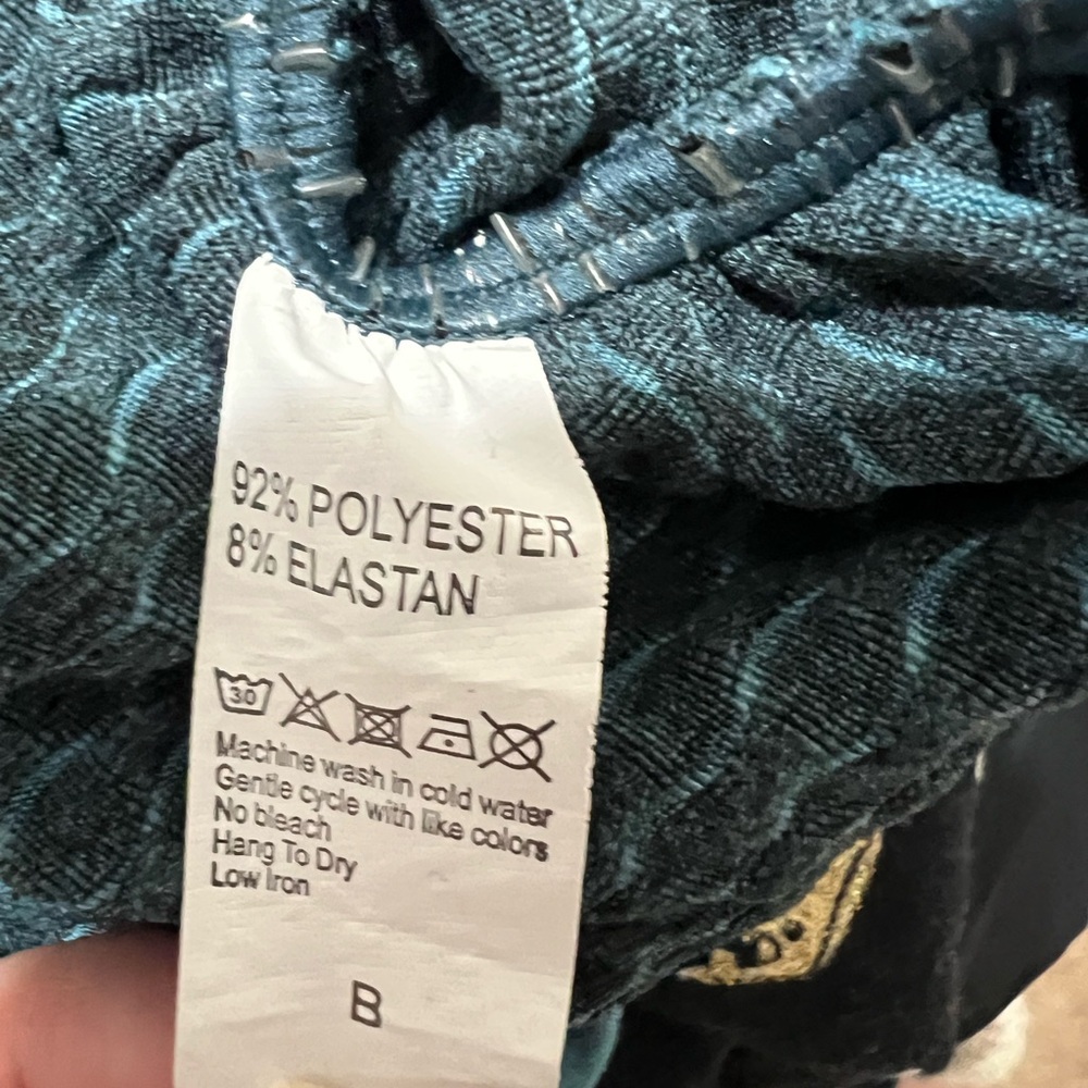 Tik Tok Butt Lift Leggings - Picture 3 of 4